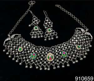 Fabricant de bijoux indien Collier ras du cou style feuille Ensemble de boucles d'oreilles bohème Collier oxydé pour femmes Bijoux de mode - Product Image 6