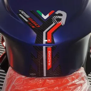 Kit Adesivi Rossi per Moto Aprilia RS 660 2020-2025 per Uso Decorativo - Product Image 4