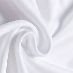 Camisa de manga larga para hombre con cuello redondo y color sólido para atuendos formales de negocios o informales. - Product Image 5