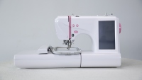 Machine à coudre et à broder VMA pour la maison avec écran LED de 7 pouces, mini machine à coudre
