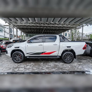 Hilux Revo 2024 Usada en Excelentes Condiciones, Recién Llegada - Product Image 2