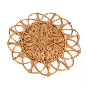 Mantel Individual de ratán redondo con flores decorativas naturales tejidas a mano, adorno de ratán natural para el hogar, venta al por mayor de Vietnam, color oscuro - Product Image 2