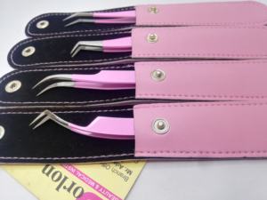 Pinzas de extensión de pestañas de acero inoxidable con etiqueta personalizada profesional Recubrimiento de punta de fibra rosa para aplicación de precisión - Product Image 6