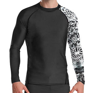 Chemise de compression musculaire sublimée coupe ajustée couche de base athlétique pour hommes vêtements de course et vêtements de jogging respirant personnalisé - Product Image 1