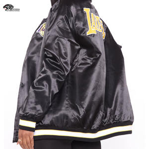 Blouson Bomber Vintage Personnalisé en Polyester Unisexe Noir Col Montant Hiver Chauffant Coupe-Vent Logos Brodés Personnalisables Vente en Gros - Product Image 2