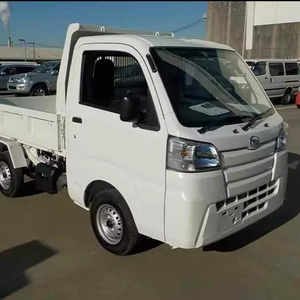 Daihatsu Scissor Dump 2021 USADO en perfecto estado - Product Image 1