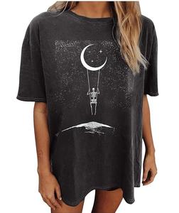 Camiseta de gran tamaño de algodón OEM para mujer, diseño personalizado con bordado o impresión DTF para uso diario - Product Image 1