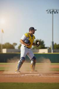 เสื้อเกราะป้องกันอกสำหรับผู้รับเบสบอลแบบ Fastpitch คุณภาพพรีเมียมสูง ปี 2025 วัสดุ PU/PVC ปรับแต่งได้ น้ำหนักเบา นุ่มสบาย - Product Image 4