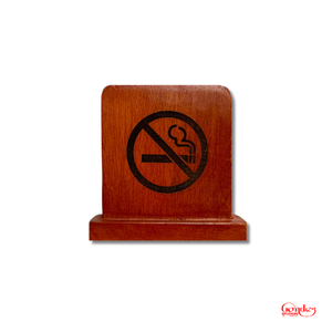 Letrero de Madera Minimalista Grabado por Ambos Lados 'No Fumar' Diseño Simple Disponible en Existencia y Listo para Enviar - Product Image 1