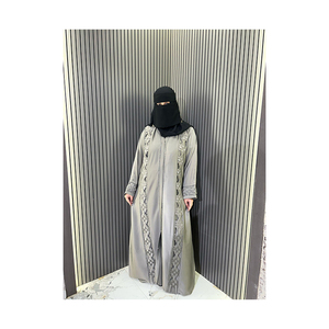 Abaya de qualité supérieure, design élégant, vêtements ethniques islamiques traditionnels, travail en tissu diamant, fait main, longueur au sol, coupe ample - Product Image 1