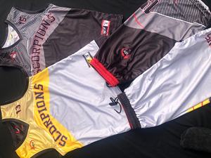 Camisetas de Baloncesto Personalizadas para Hombre, Uniformes de Baloncesto Reversibles Juveniles, Conjuntos de Camiseta sin Mangas de Verano - Product Image 4