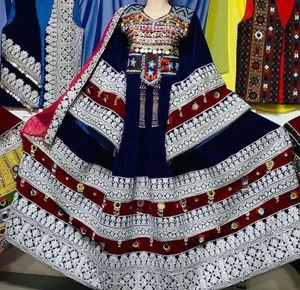 2020 vente chaude traditionnelle ethnique Kuchi Afghani/robe pakistanaise génial multicolore soie Sari Salwar Kameez pour les fêtes - Product Image 6