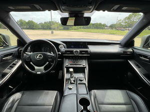 Venta rápida LHD/RHD 2020 LEXUS IS 300 RWD - Product Image 5