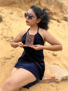 สมุดบันทึกการเดินทางแบบมีสายหนังแท้แบบดั้งเดิมพร้อมหินมีค่ากึ่งมีค่าสไตล์โบฮีเมียนแบบดั้งเดิม - Product Image 4