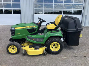 เครื่องตัดหญ้าแบบนั่งขับอุตสาหกรรม HIGH POWER 2024 JD X758 ขับเคลื่อน 4 ล้อ - Product Image 1