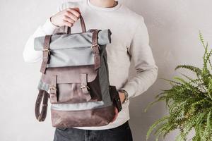 Sac à dos de luxe en cuir et toile, décontracté, vintage, pour les voyages en plein air, l'école, l'ordinateur portable, grande capacité, écologique, fabriqué en usine LCBP-0184 - Product Image 2