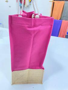 Sacs fourre-tout écologiques en toile de coton avec poignée en corde Sacs promotionnels de plage en toile de jute avec impression personnalisée en gros - Product Image 3