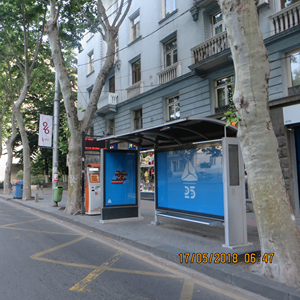 ที่บังแดดรถบัส mupi แหล่งกำเนิดแสง LED แผงติดผนังสี่เหลี่ยมต่ำโฆษณาแบบมีทัศนวิสัยดีสำหรับกลางแจ้ง - Product Image 2