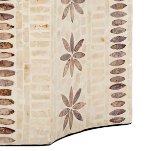 Belle harmonie de motifs exotiques et de motifs Accent parfait pour un espace haut de gamme ou un environnement éclectique Tabouret en nacre - Product Image 6