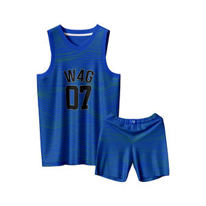 Conjunto de Uniforme de Baloncesto Reversible sin Mangas Sublimado Personalizado de Alta Calidad para Hombre, 100% Poliéster, Absorbe la Humedad y Secado Rápido - Product Image 5