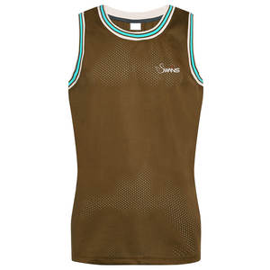 Maillot de basket-ball pour homme de qualité supérieure, taille plus, manches courtes, respirant, 100% polyester, fabriqué au Pakistan - Product Image 1
