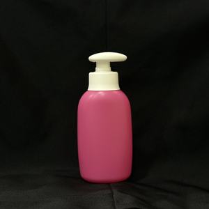 Juego de Botellas Cilíndricas Planas de Plástico PE de la Marca APS, Ligeras y Duraderas, de 220-300 ml, Origen Vietnam, Anti-Fugas - Product Image 5