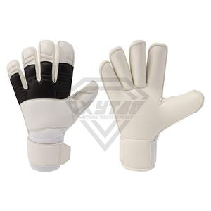 ถุงมือผู้รักษาประตูแบบมืออาชีพ - Product Image 1