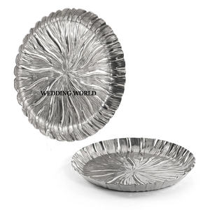 Bandeja de chocolate con acabado plateado Más vendidos Hecho a mano Nuevo plato de chocolate Más vendidos Nueva bandeja de chocolate - Product Image 1