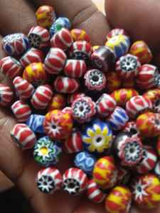 แก้วคริสตัลทรงกลมใสขนาด4/6/8/10มม. คละสี - Product Image 4