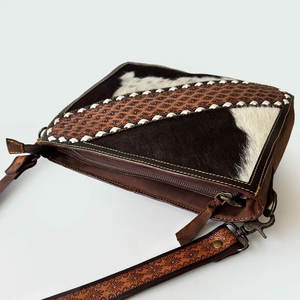 กระเป๋าถือหนังวัวแท้สำหรับผู้หญิง ราคาโรงงาน ออกแบบได้ตามต้องการ คุณภาพสูง วัสดุหนังวัวแท้แข็งแรง สำหรับสาวๆ - Product Image 3