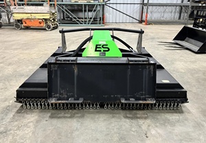 Tracteur à roues d'occasion 2025 E--X-T-R-E-M-E en acier 72 pouces EHD72 avec moteur à haut débit et pompe à engrenages, avec roulement, moteur et boîte de vitesses - Product Image 3