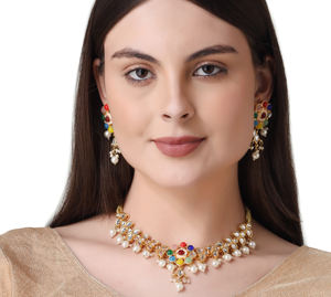 Conjunto de Joyería de Moda para Boda y Compromiso de Lujo, Incluye Collar, Aretes, Maang Tikka, Detalles de Cuentas Tradicionales con Circonita - Product Image 2