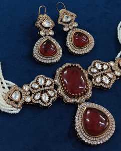 ชุดต่างหูโชกเกอร์ลายทองโบราณมีสไตล์ชุดเครื่องประดับทองเหลืองที่ทันสมัยสำหรับงานแต่งงานวันครบรอบ - Product Image 1