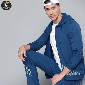 ชุดกีฬาผ้าฝ้ายโอเวอร์ไซส์สำหรับผู้ชายชุดวิ่งจ๊อกกิ้งมีฮู้ดโลโก้ออกแบบได้ตามต้องการ - Product Image 2