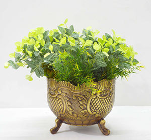 แจกันดอกไม้ลายนูนอลูมิเนียมโบราณพร้อมขาแจกันดอกไม้สไตล์รอยัลคลาสสิคแจกันดอกไม้สำหรับงานแต่งงานและบ้านสไตล์แฟนซี - Product Image 1