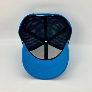 Gorra de golf transpirable con logo personalizado de fábrica directa, gorra de golf de 5 paneles de alto rendimiento, gorra deportiva perforada con corte láser, snapback, Vietnam - Product Image 5