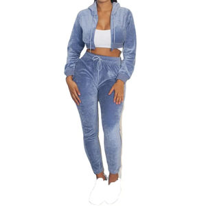 Conjunto de chándal de algodón 100% para mujer, conjunto de chándal de 2 piezas de otoño con bolsillo y cremallera corta sólida con alta visibilidad - Product Image 1