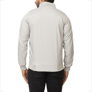 Camiseta de Soft Shell para Hombre - Diseño Moderno, Ideal para Días Activos, Ofrece Protección Versátil, Ideal para Compras al por Mayor, Estilo Moderno - Product Image 2