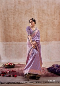 Vêtements indiens traditionnels haute sur demande Saree en soie de satin pur pour femmes Saree brodé à vendre - Product Image 3