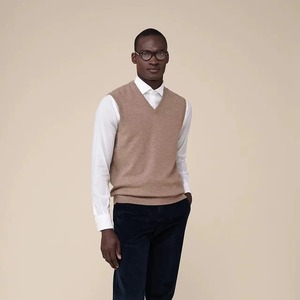 Fashion Knitting Pullover <b>Jumpers</b> OEM <b>Men</b> <b>Sleeveless</b> Jacquard Knitted Sweater Knit Vest - Product Image 4