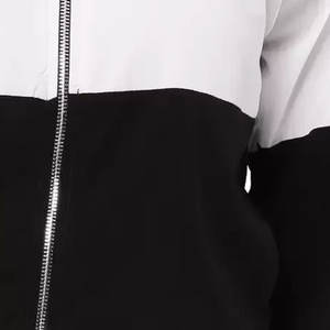 Nouveau design de survêtements de sport de couleur personnalisée 2 pièces pour femmes tissu respirant grande taille avec logo vente en gros pour femmes - Product Image 6