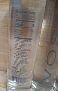 Suministro Directo de Agua Artesiana Voss en Botella de Vidrio de 375 ml, Paquete de 24 Botellas - Diferentes Sabores en Venta - Product Image 5