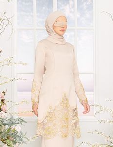 SIPO Champagne Lace Border Kurung Pahang Pattern With Bead Hijab Modern Kane Satin Gold Thread Embroidery Modern Baju Kurung - Product Image 2