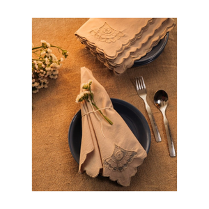 Serviettes en coton beige durable à chevrons, absorption supérieure, couture soignée, conçues pour les restaurants de villégiature et les acheteurs ODM de marques privées - Product Image 1