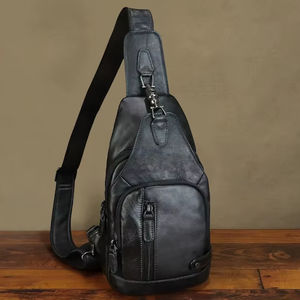 Bolso cruzado pequeño de cuero unisex con ranura para tarjeta, bolso de pecho diario de negocios a la moda vintage, portátil, para el pecho - Product Image 1