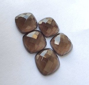 Wholesale Lavira AAA+ Natural Smoky Quartz Cushion Cut Flat Back Loose Brown Gemstones Third Party Appraisal Available for Sale - Product Image 3