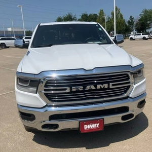 Usado 2024 1500 Laramie Crew Cab 4WD - Product Image 1