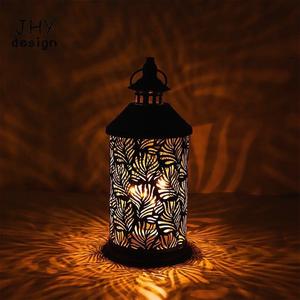 Linterna de vela de aluminio navideña recién llegada con adornos de relámpago de corte para decoraciones de mesa - Product Image 3