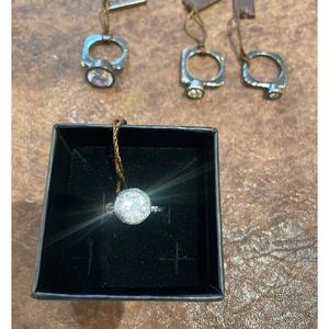 แหวนทำมือสำหรับผู้หญิง ผลิตในอิตาลี ประดับด้วยหิน - Product Image 4