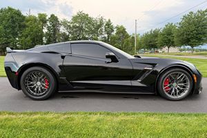 สภาพดีเยี่ยม รถมือสอง Chevrolet Corvette Z06 Coupe ปี 2015 เกียร์ธรรมดา 7 สปีด - Product Image 5